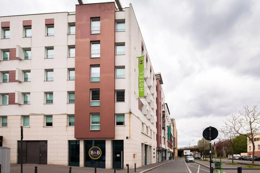 B&B HOTEL Paris Saint-Denis Pleyel 1