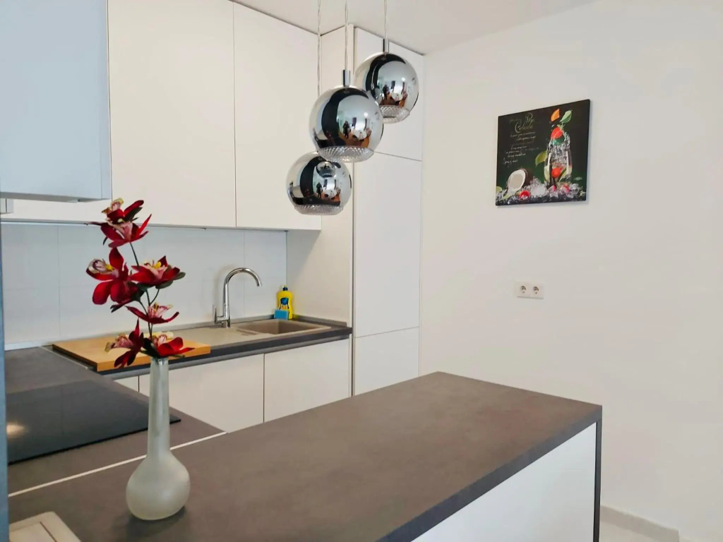 West Residence Luxury Apartment