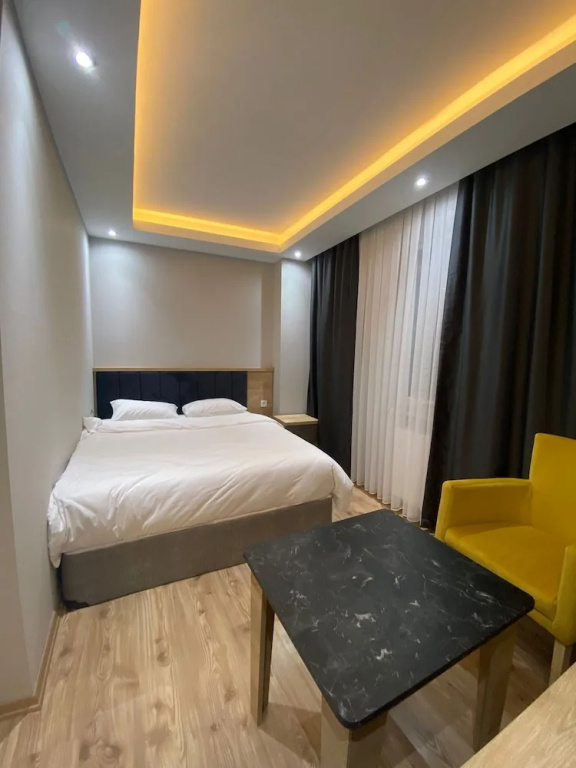 Asem Suit Hotel