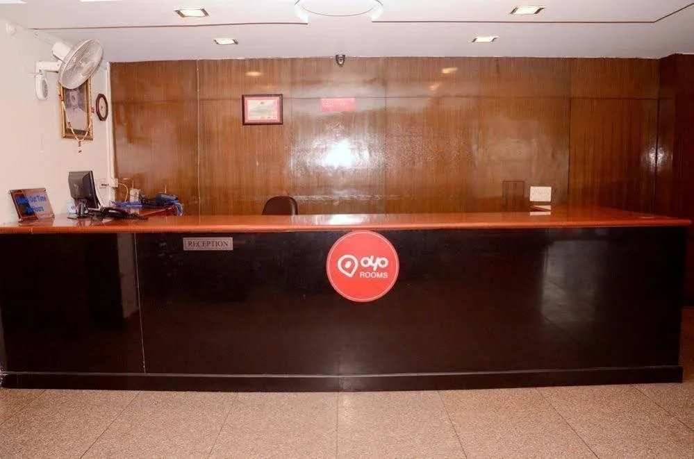 OYO 2007 Hotel Monarch Inn
