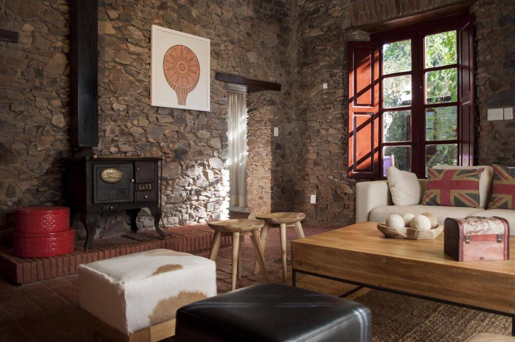 Charco Hotel by null