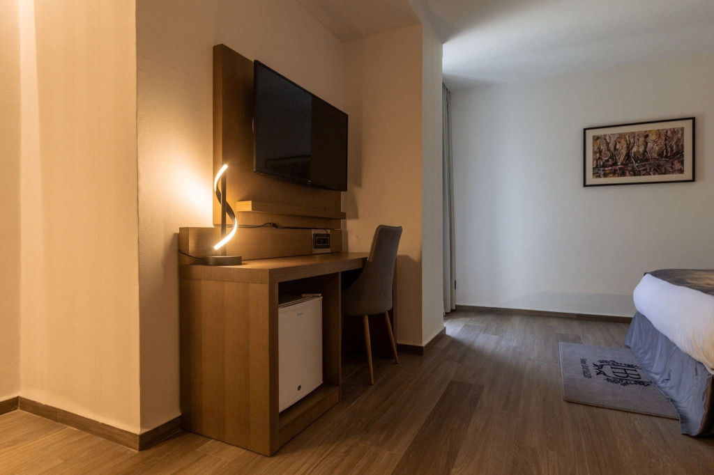 Hotel photo 4