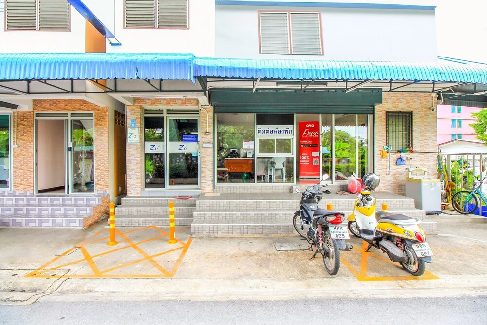 Ze Residence Ram Intra by OYO Rooms