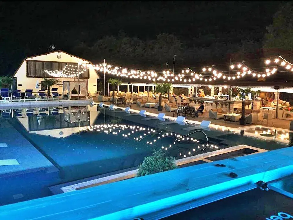 Hotel photo 11