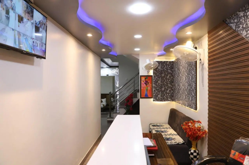 Hotel Sheeba