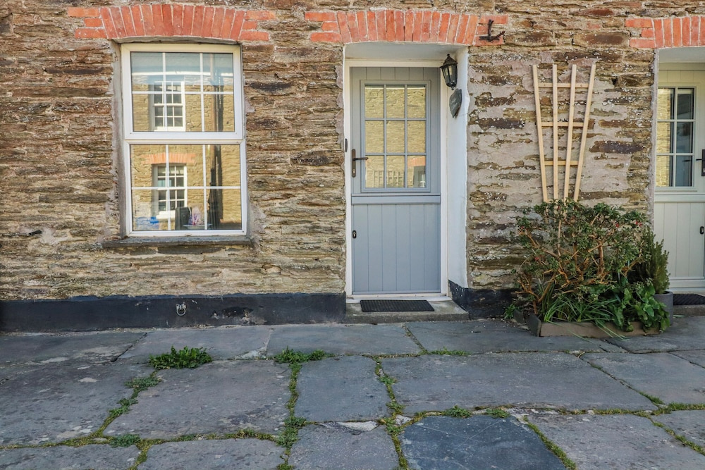 Kingfisher Cottage