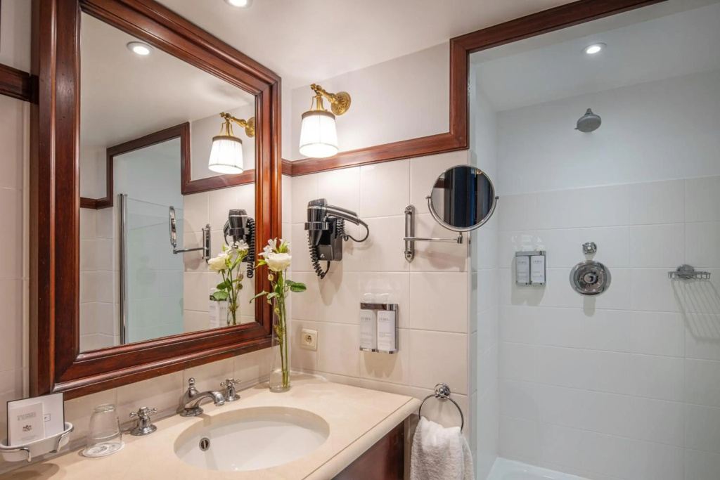 Hotel photo 37