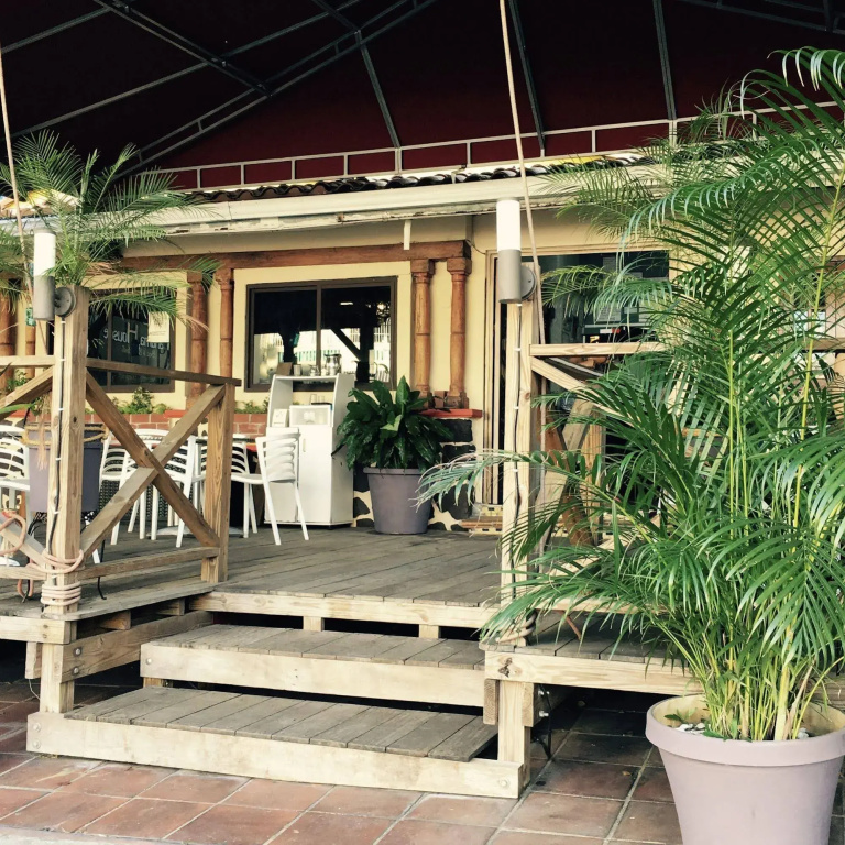 Panama House Bed & Breakfast