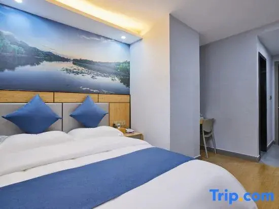 Superior Double room (full double bed)