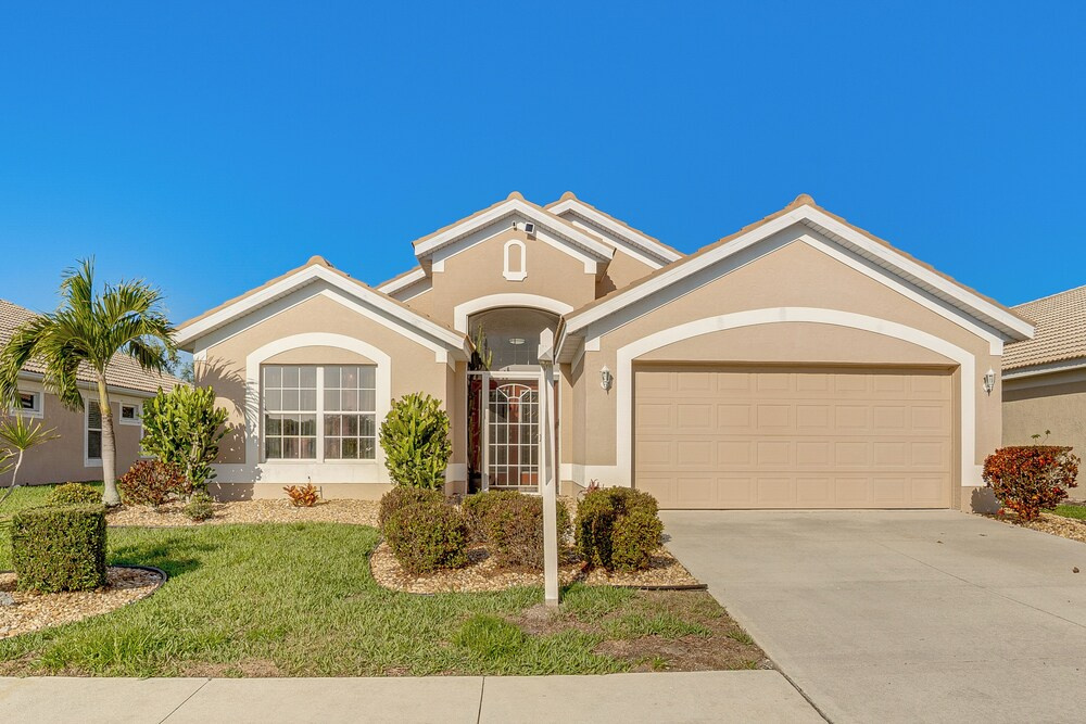 Quiet Golfer's Home 9 Mi to Beaches & Dtwn Venice!