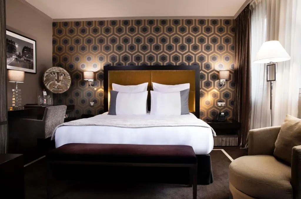 Superior Double room (full double bed) (queen size bed)