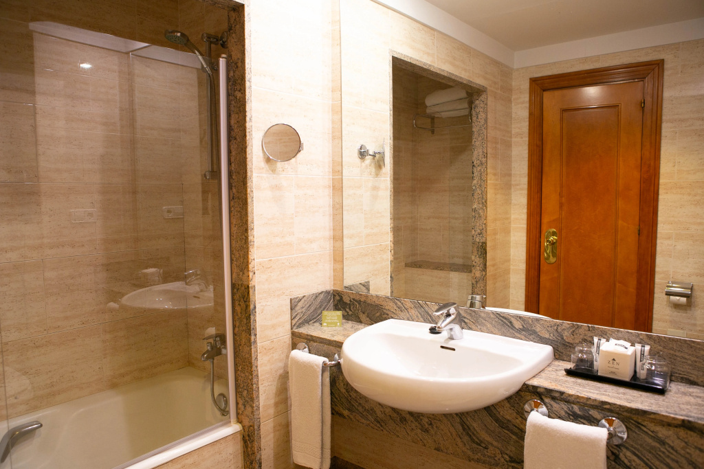 Hotel Sercotel Ciudad de Oviedo - Général