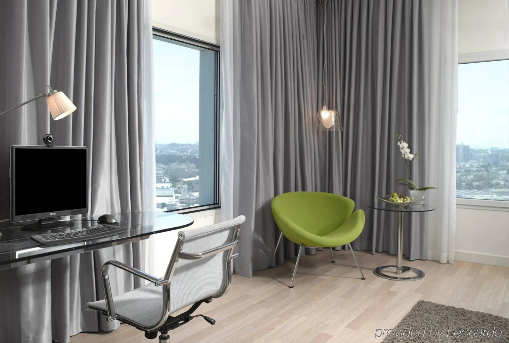 Crowne Plaza Tel Aviv City Center by IHG - фото 8