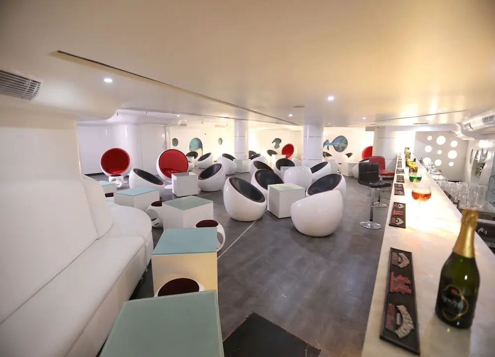 Shravanti Sarovar Portico Bengaluru - Général
