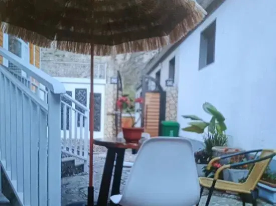 Shangshan Shuixiang Homestay