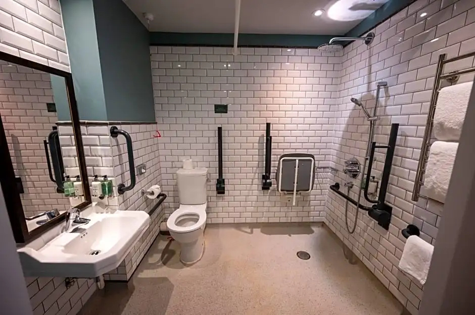 The Ely Hotel by Chef and Brewer Collection - Chambres