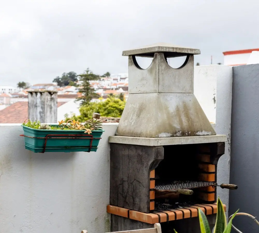 Olis House in Angra do Hero smo