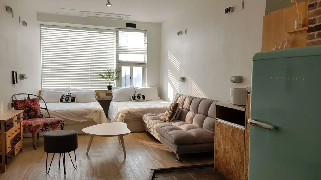 Standard Family room