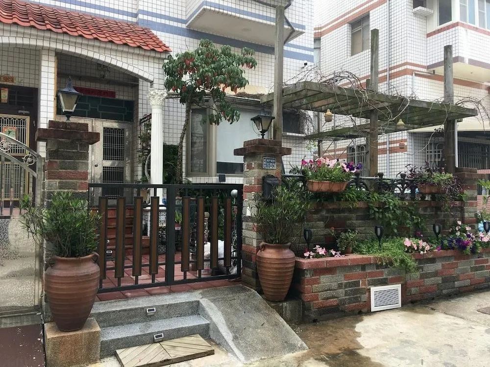 Designer's House B&B