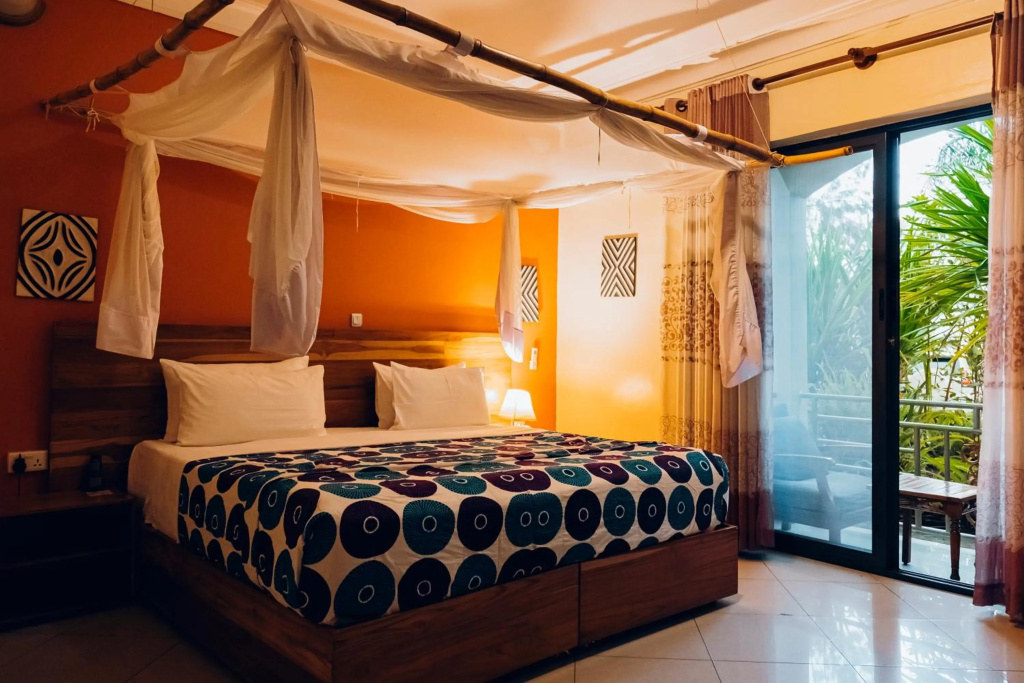 Heaven Restaurant & Boutique Hotel — 3