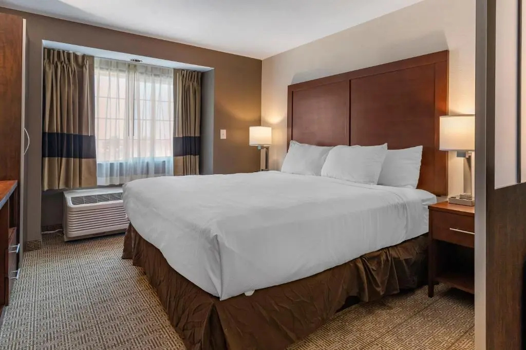 Superior Suite