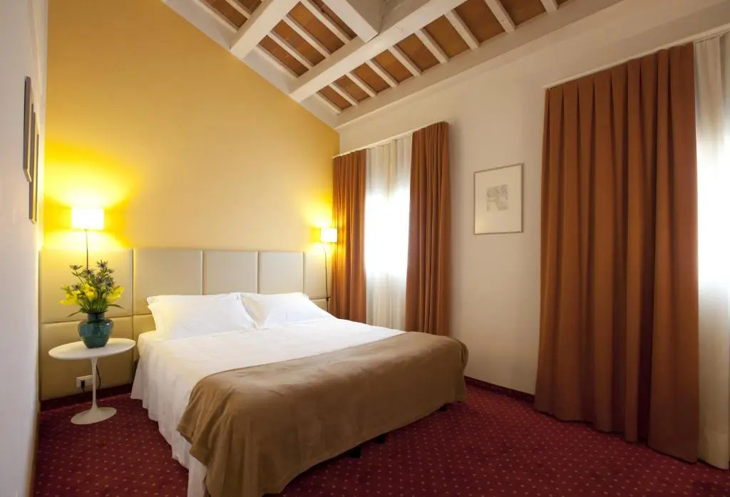 Relais Santa Corona - Chambres