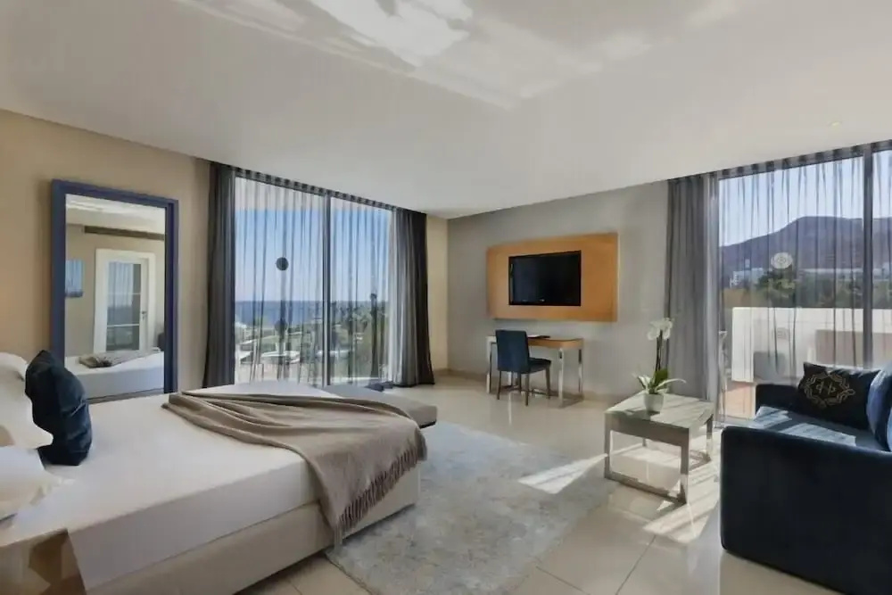 Junior Suite with balcony