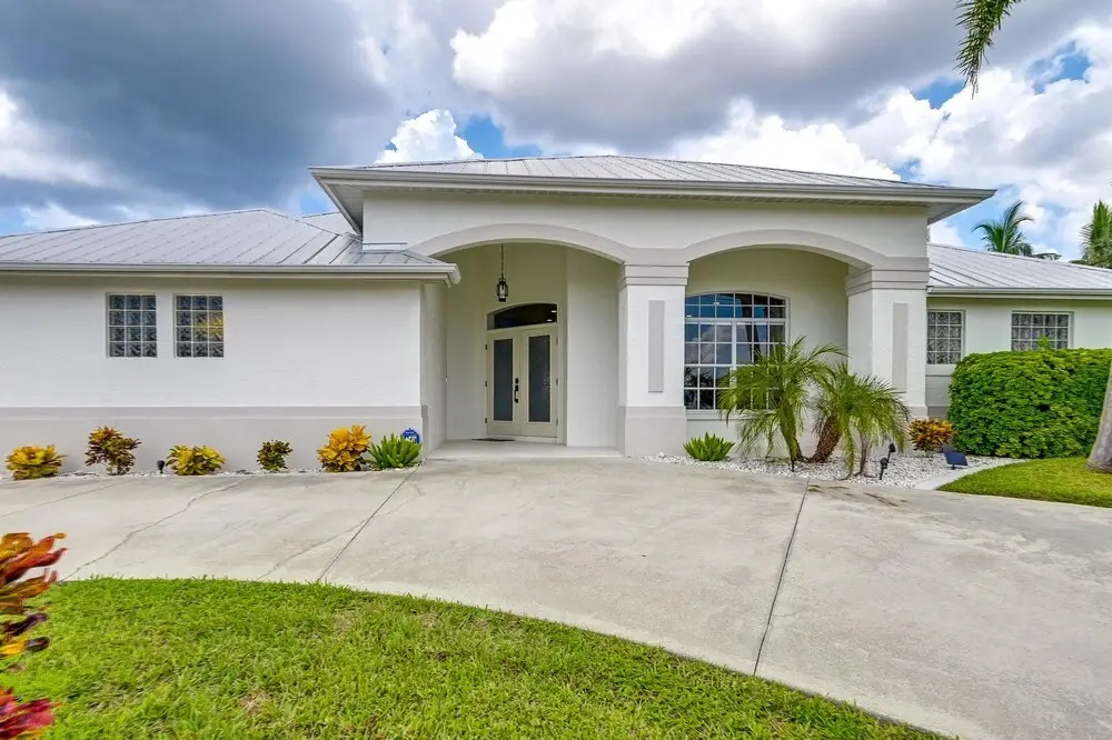 Kayaks & Canal Access: Cape Coral Sanctuary