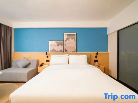 Standard Double room with view (full double bed)