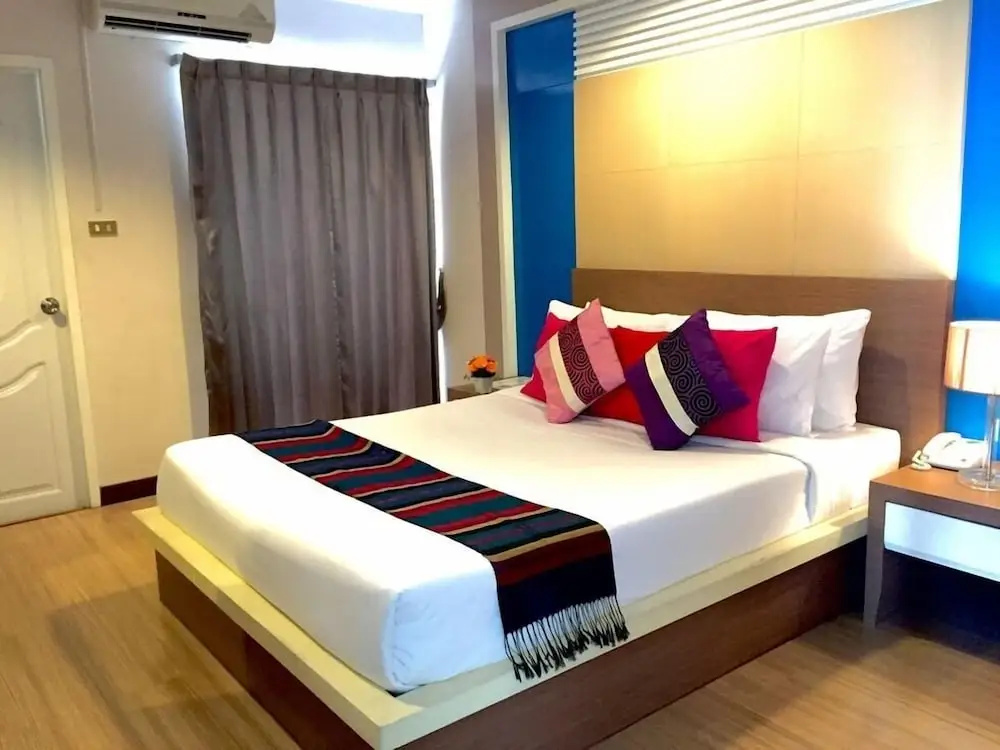 Standard Double room with balcony (full double bed)