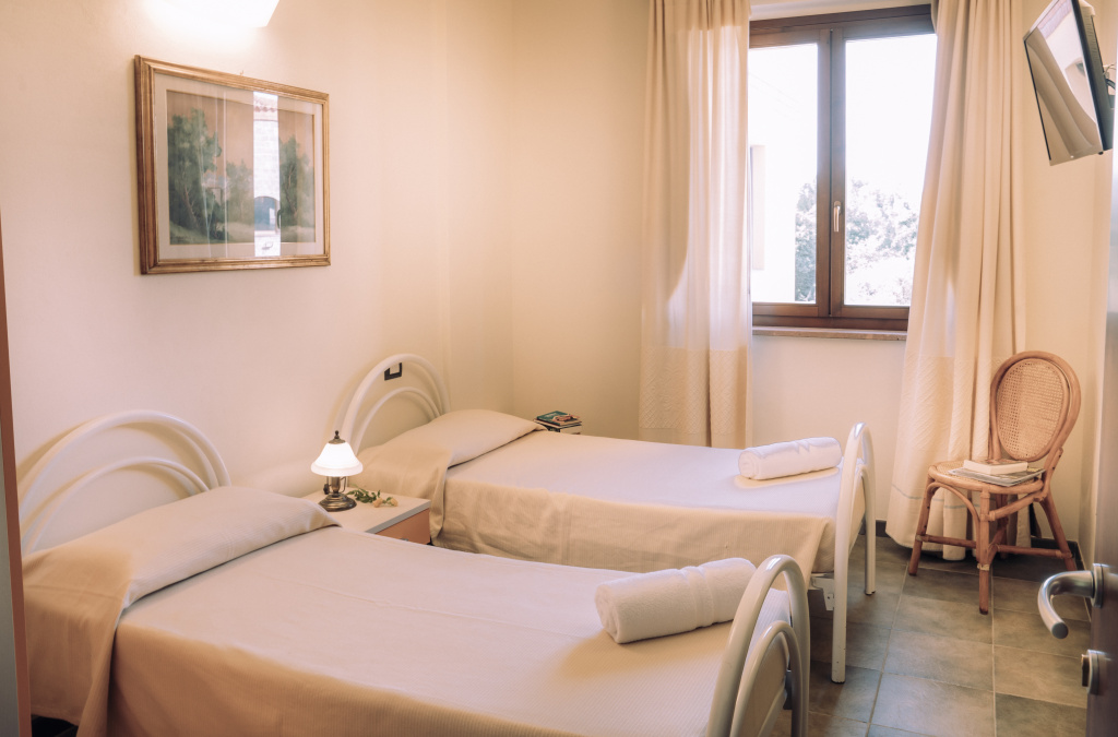 S'ena Hotel — 3