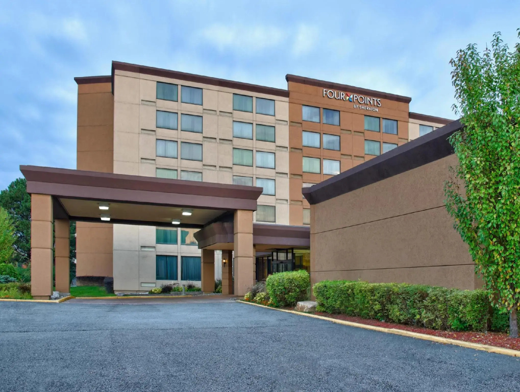 Four Points by Sheraton Toronto Airport - Chambres