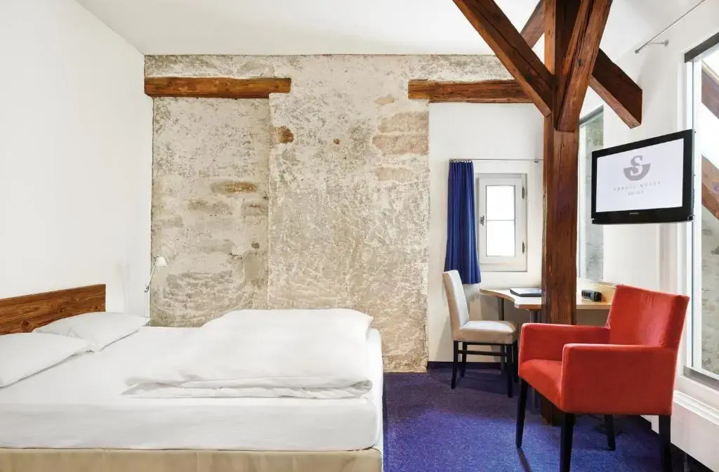 Tailormade Hotel RÜDEN Schaffhausen - Chambres