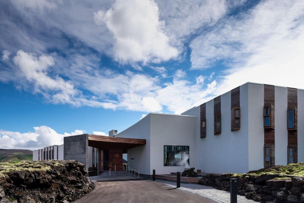 The Retreat at Blue Lagoon Iceland by null