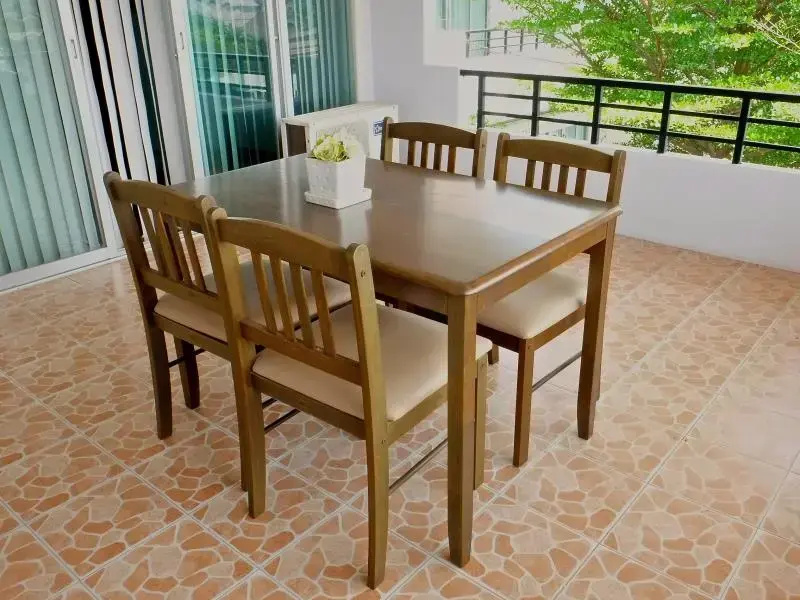 Thanintorn Greenpark Hotel - Chambres