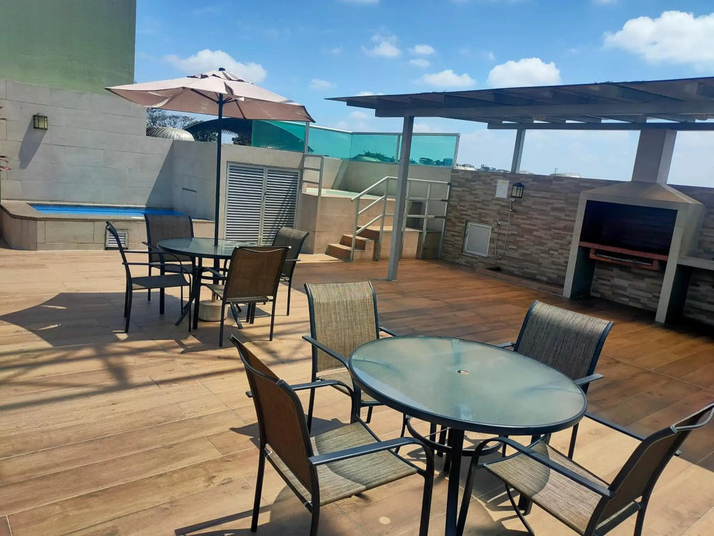 2 room department (5 people). Private exclusive area in Guayaquil