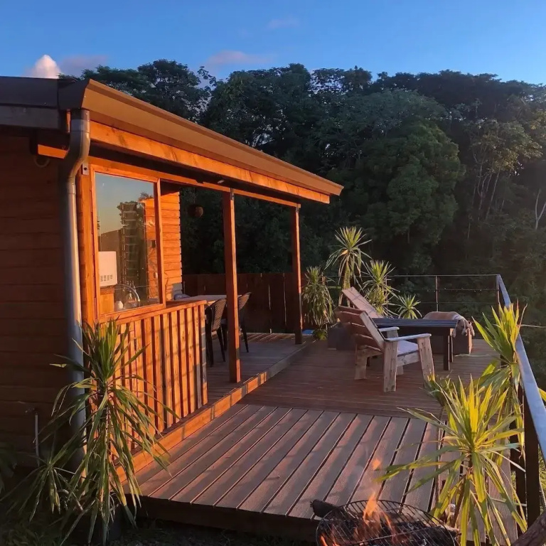 1 Bedroom Bungalow with ocean view