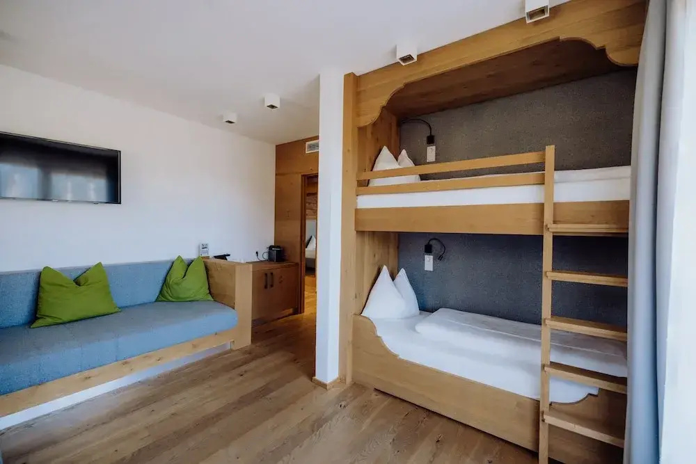 2 Bedrooms Premium Suite with balcony