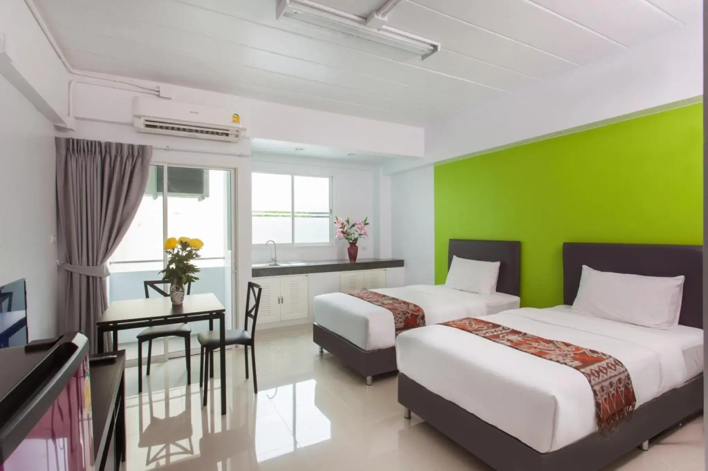 Deluxe Double room (twin beds)