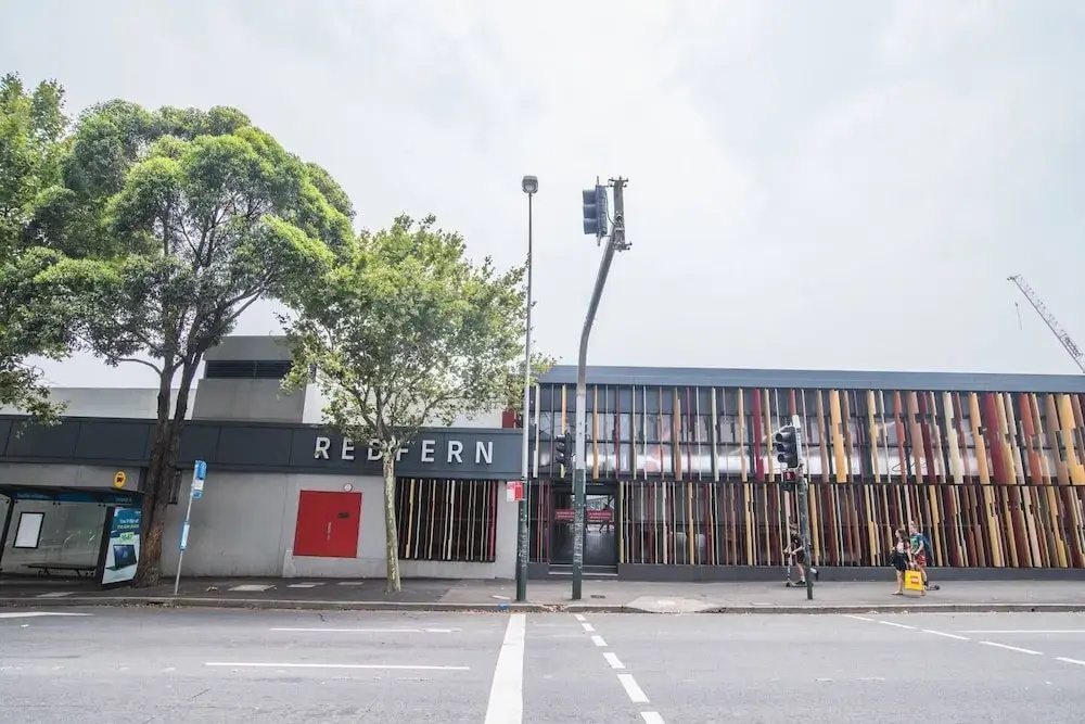 Home With Convenient Location! Close to Train&cbd