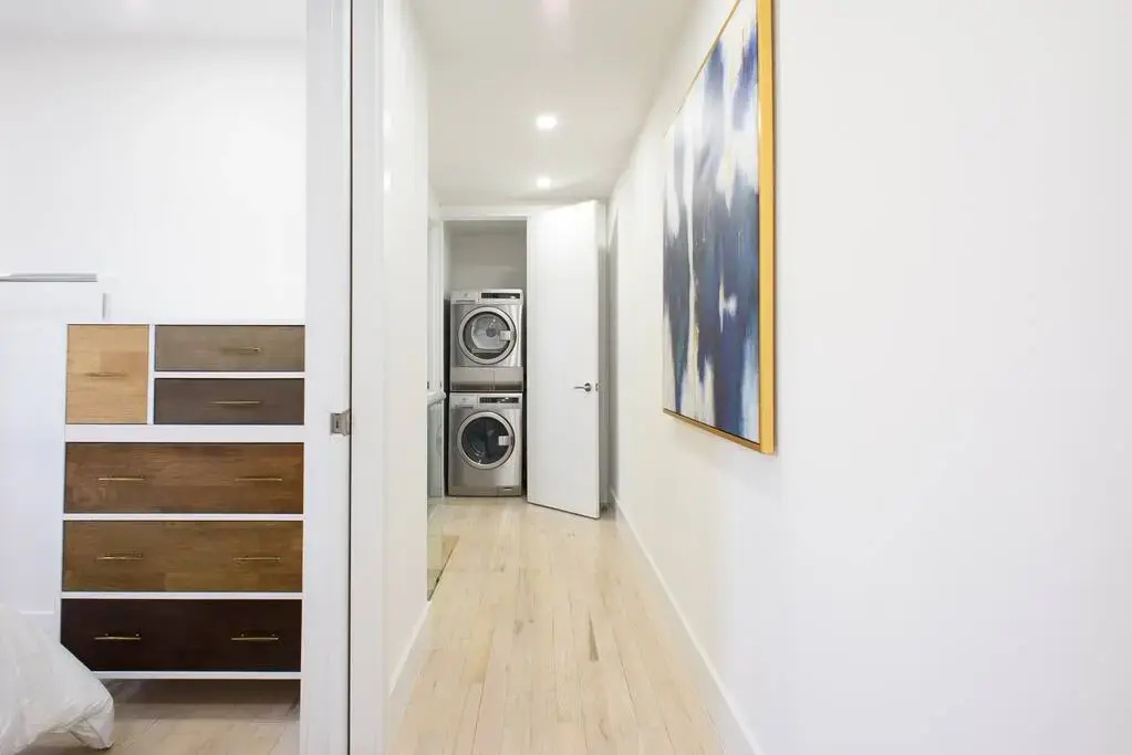 75-5b Luxury 3BR Duplex W d Elevator Bldg