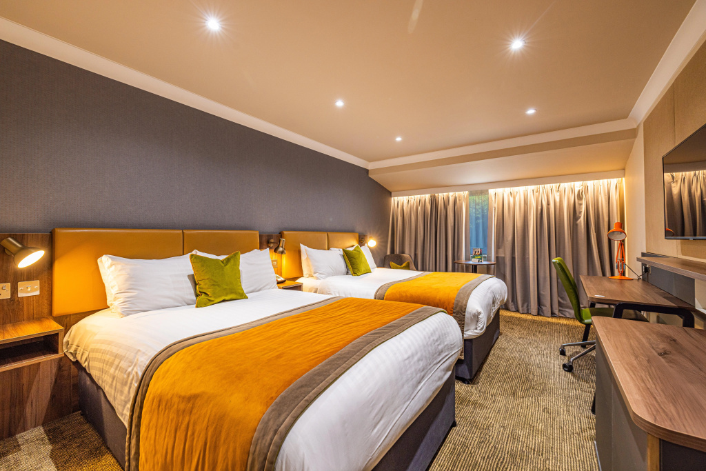 Holiday Inn Dover — 3