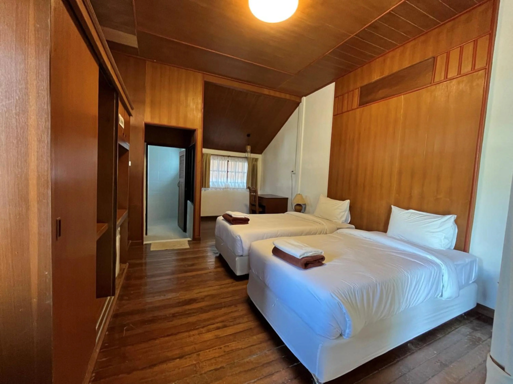 Utopia Resort — 3