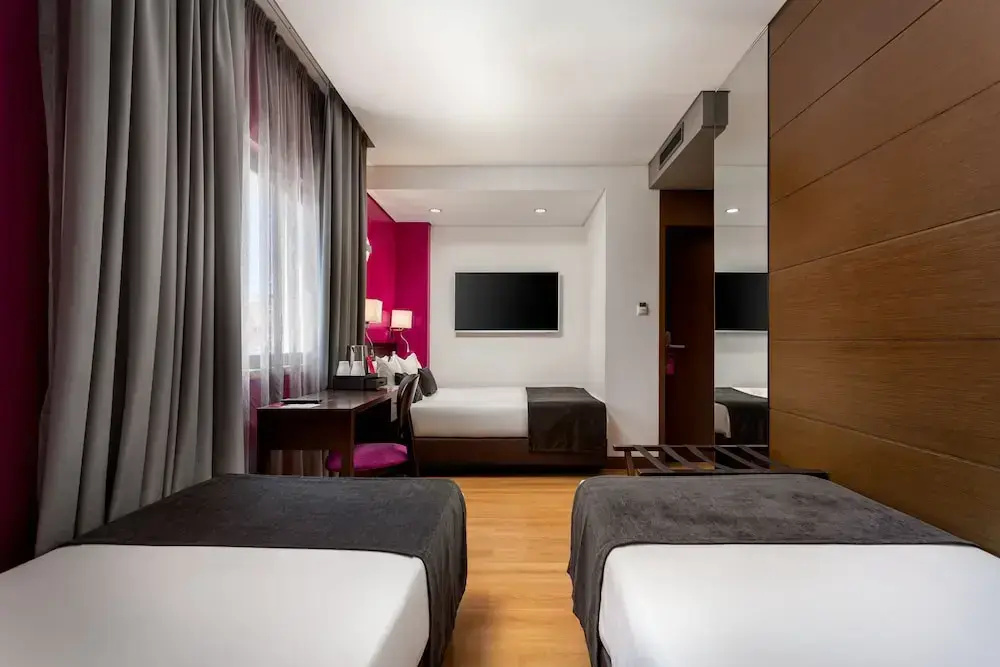 Standard Double Family room (twin beds)