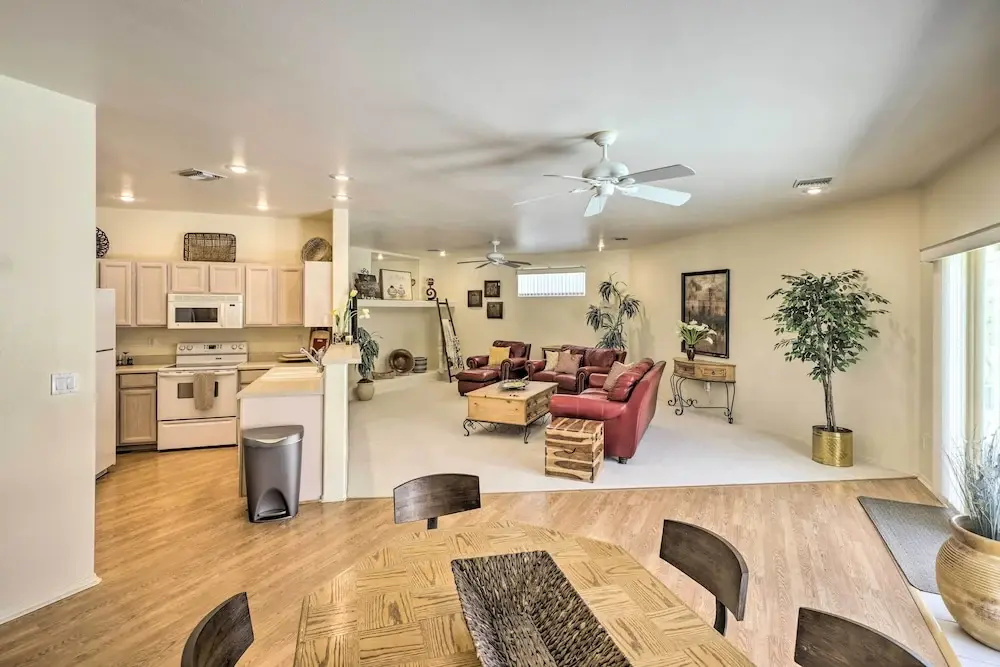 Adobe Oasis in Bullhead City w/ Private Pool! — фото 2