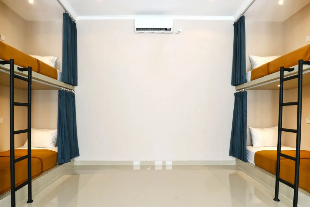 Отель Taste of Bali Hostel в Унгасане
