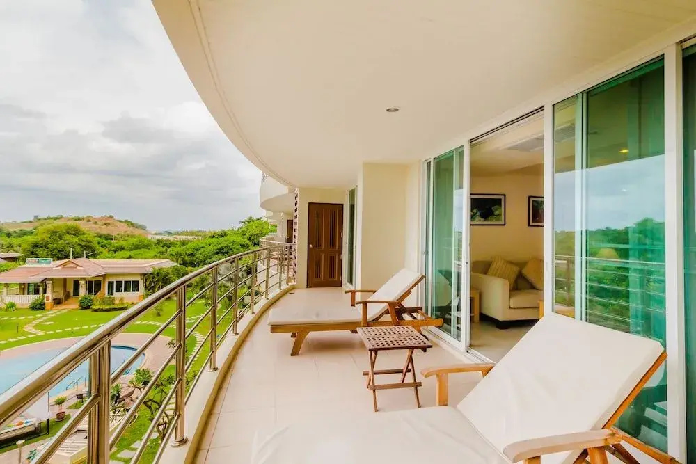 Balcony & Terrace