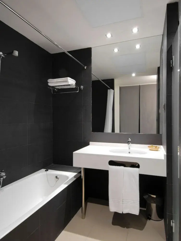 Superior Double room (full double bed)