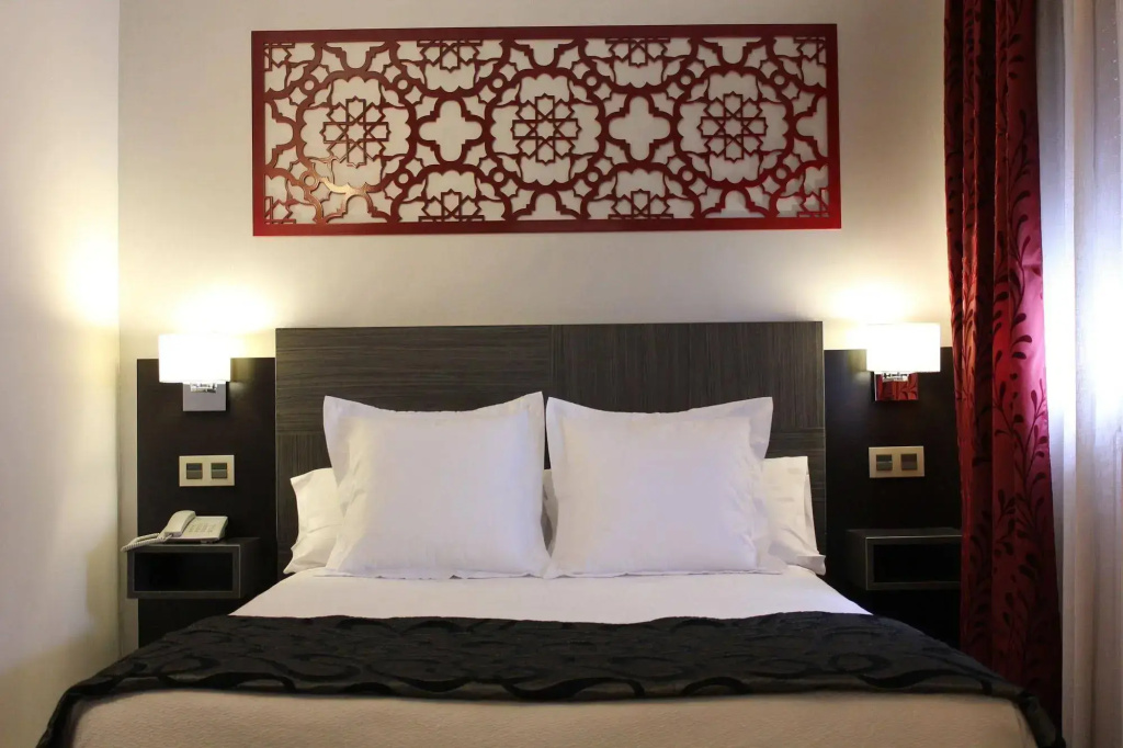 Hotel photo 11