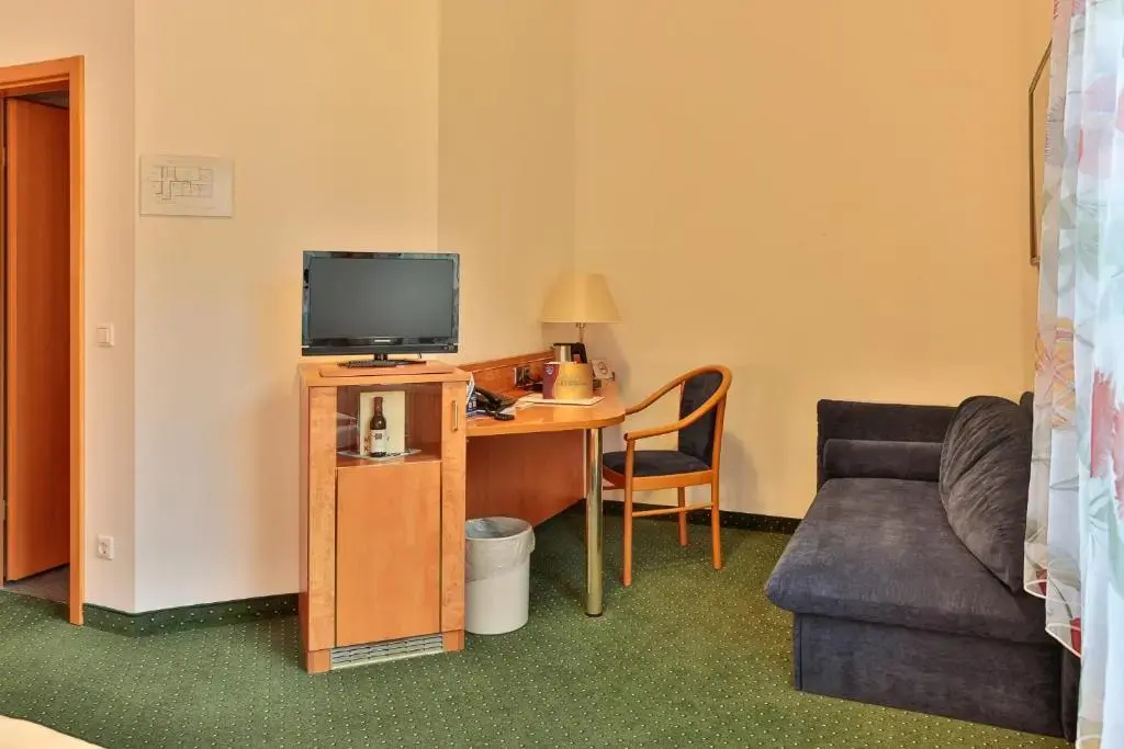 Hotel Zur Eisenbahn - Chambres
